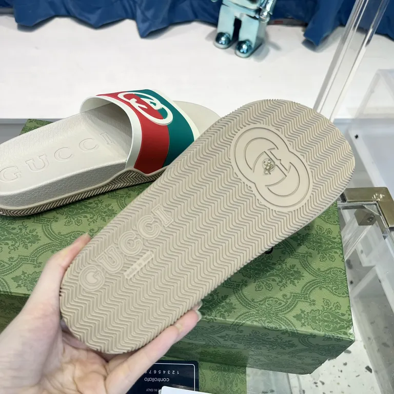 Gucci Shoe 